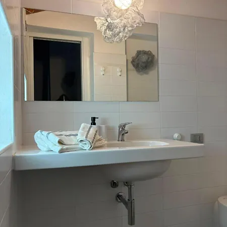 Elegante Vista Mare Con Giardino Privato Costa Rei *